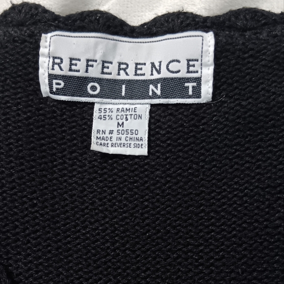 Reference Point Knit Vest - Picture 3 of 6